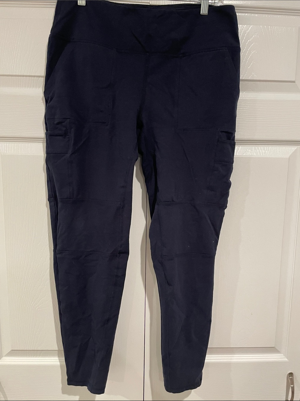 Women's Navy Cargo Leggings - Stretch Pocket Active Pants